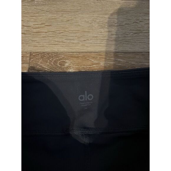 ALO Dark Gray Yoga Entwine Laced Mid-Rise Ankle Leggings Women’s Size Medium - Picture 3 of 3